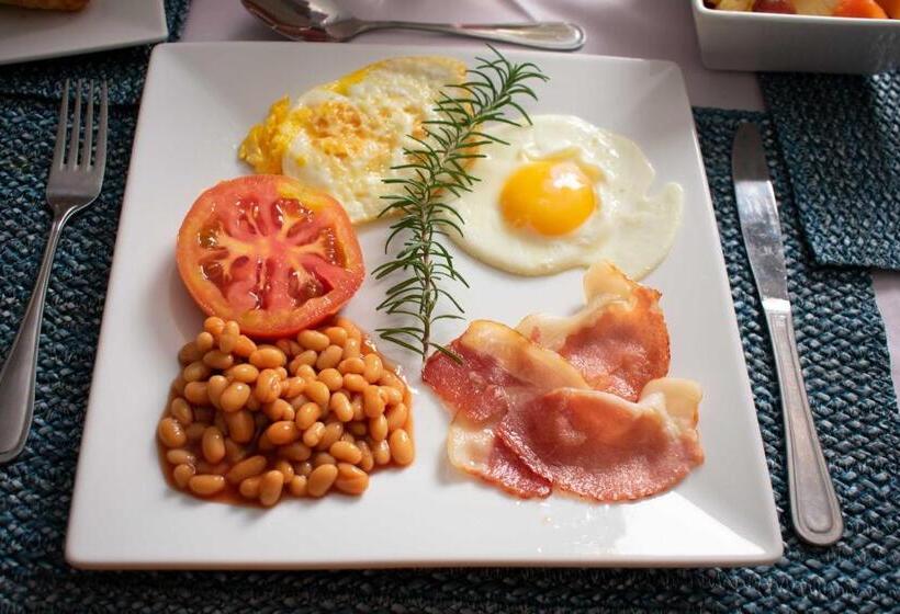 Пансион Tengo Guest House