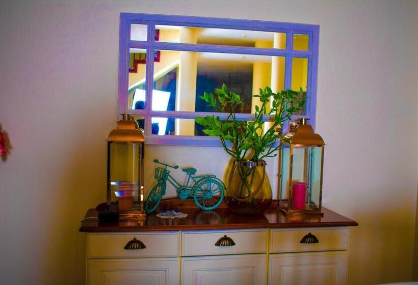 Пансион Tengo Guest House