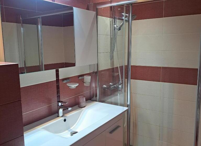 Perla 1 Apartments