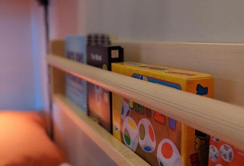 Poolorama Lodge   With Magnificent Mountain View