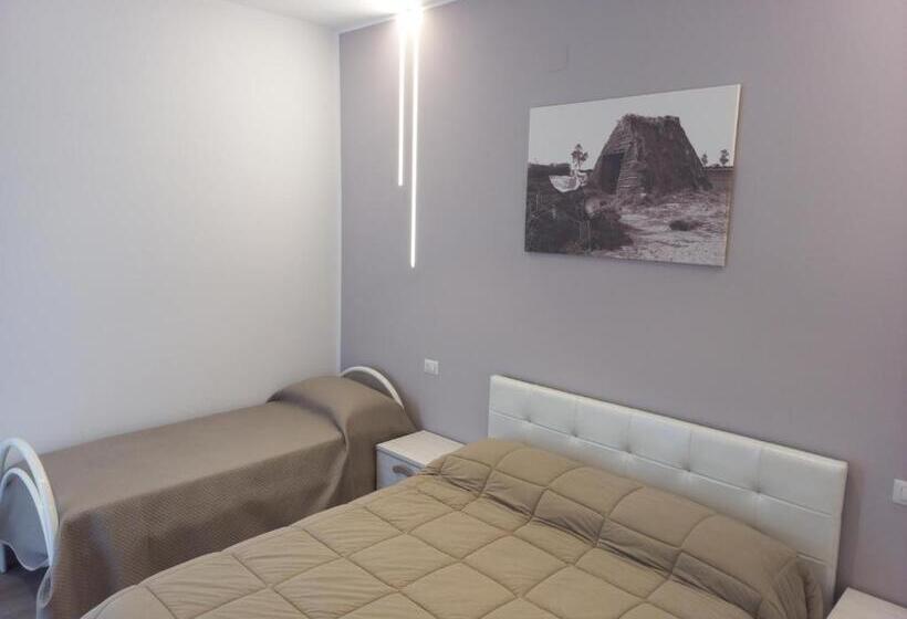 Punta Pagliaia Rooms