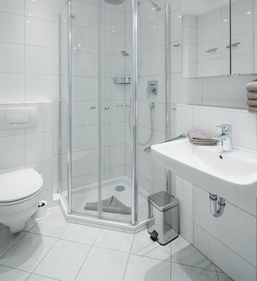 Regina Maris, Wohnung 1