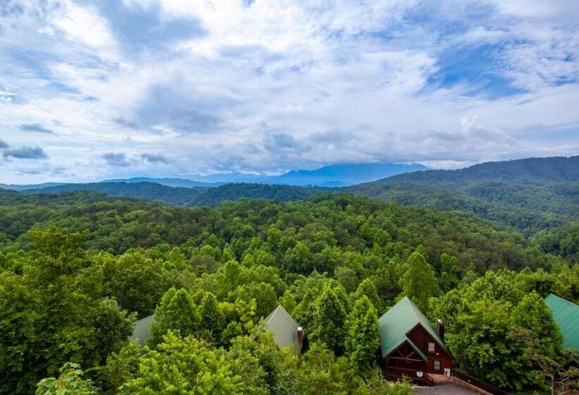 Rocky Retreat   Mtnview,communitypool,theaterroom