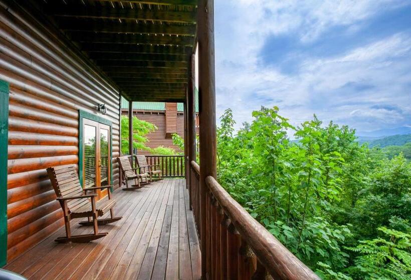 Rocky Retreat   Mtnview,communitypool,theaterroom