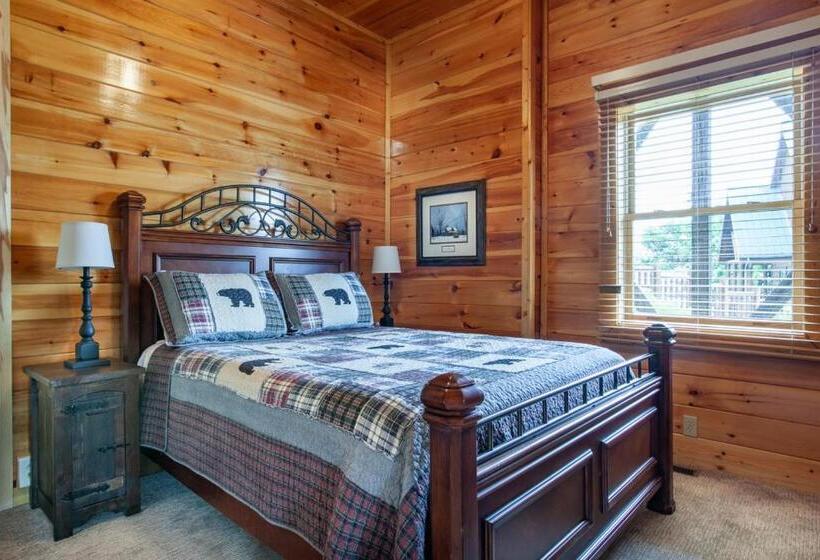 Rocky Retreat   Mtnview,communitypool,theaterroom