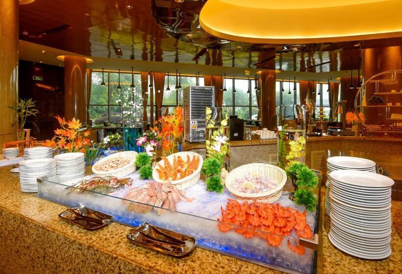 六安曙光铂尊酒店