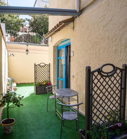 Ada Hotel & Apartments