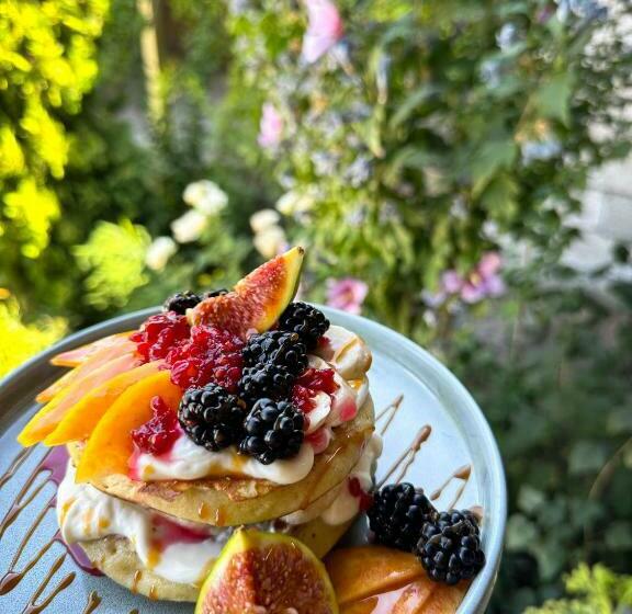 호스텔 Harmonia Garden Gastroyard&