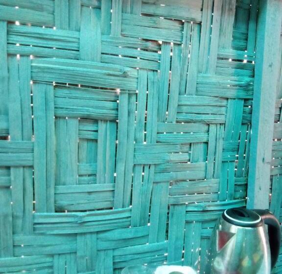 ユースホステル The Rock Hut