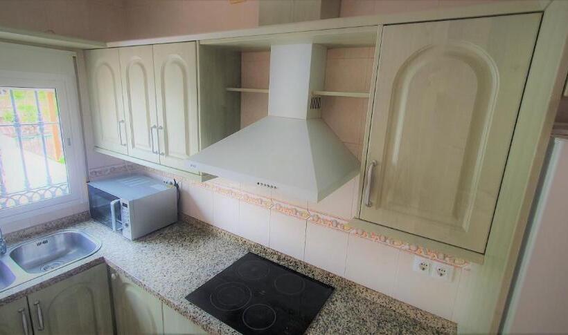 Apartamentos La Libertad Estepona