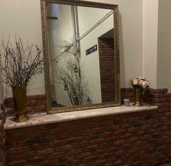 تختخواب و صبحانه відпочинковий комплекс,міні готель старий дворик