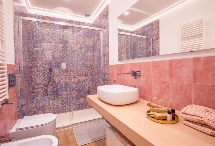 تختخواب و صبحانه Villa Elia Suite Room