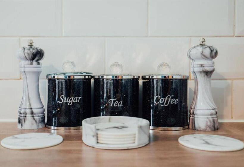 Bellengers Apartments