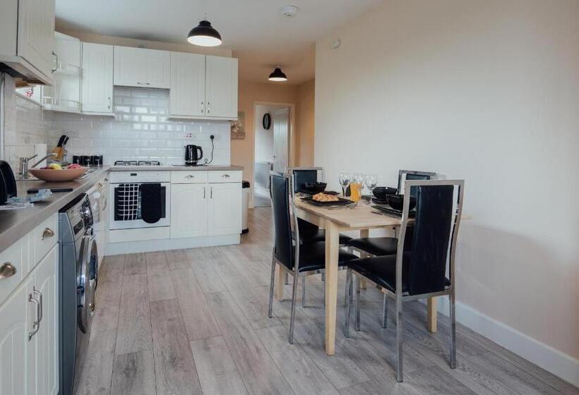 Bellengers Apartments