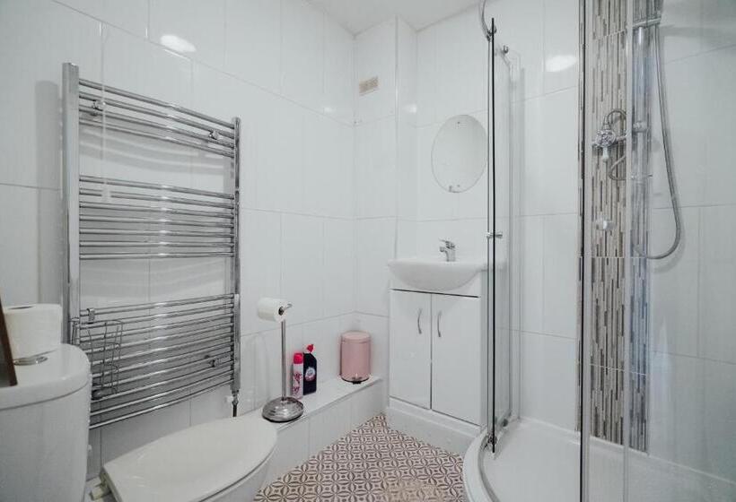 Bellengers Apartments