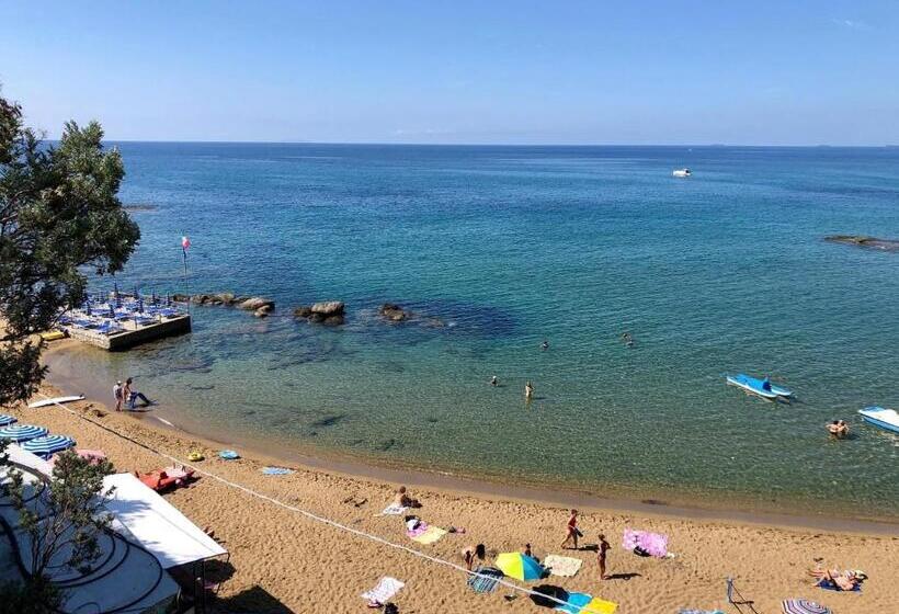 Casa Sophia, Piscina Con Vista Mare   Ingresso, Giardino, Barbecue E Parcheggio Privati By Toscanato