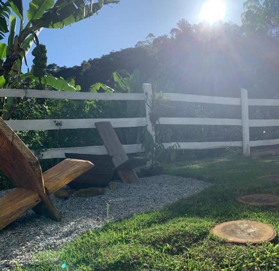 Casinhas Em Terras Frias