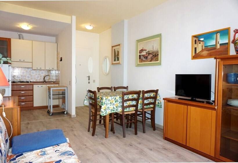 Flat In Rosolina In Residence With Pool