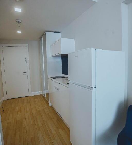 High Class Aparthotel In Orbi City Batumi