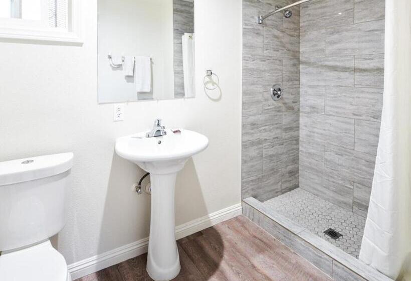 Holly Park Motel Near Lax