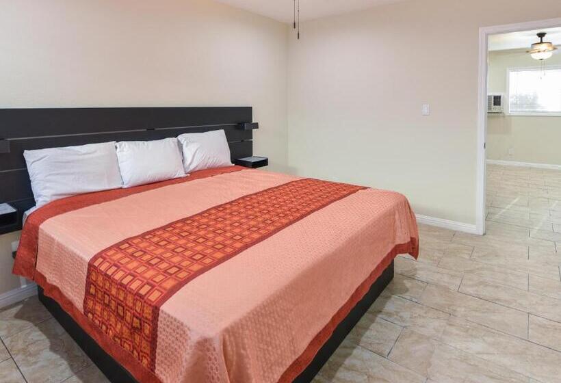 Holly Park Motel Near Lax