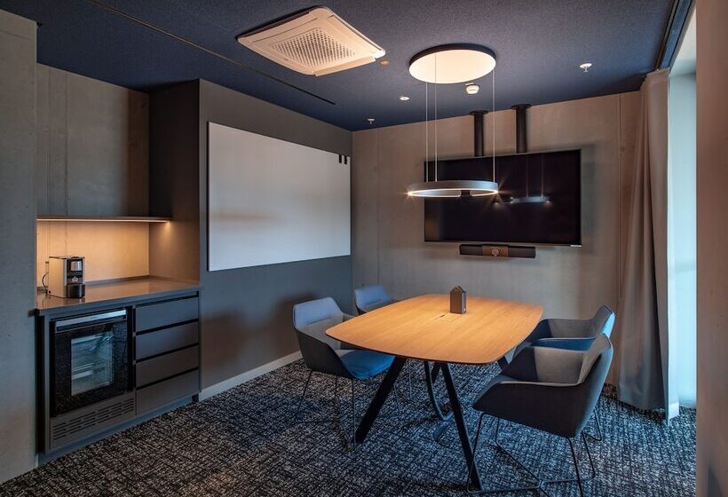 B Mine Hotel Frankfurt Airport