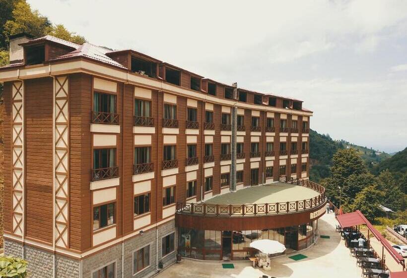 בית מלון כפרי Grand şelale