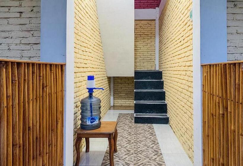 ホテル Lesehan Cahaya Tetebatu Inn Syariah At Desa Wisata