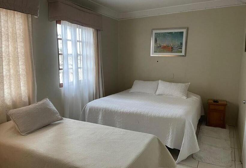 Hotel Palermo Quintero