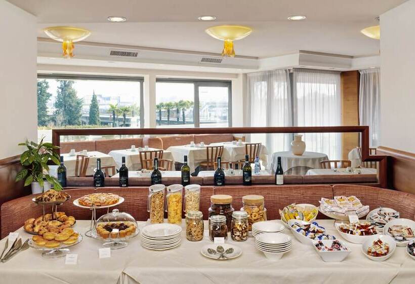 هتل Porta Altinia Suites