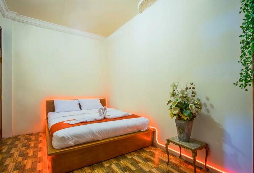 בית מלון כפרי Reddoorz Near Universitas Samratulangi Manado