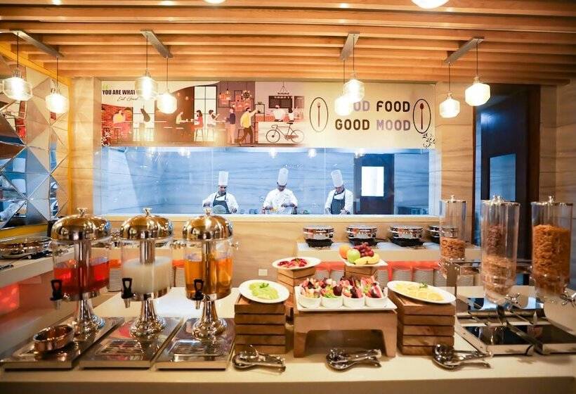 ホテル Regenta Suites Gurugram, Sohna Road, Sector 49