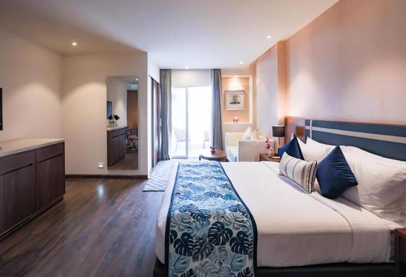 ホテル Regenta Suites Gurugram, Sohna Road, Sector 49