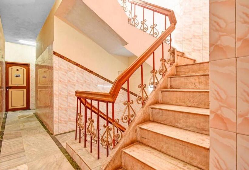 Отель Spot On 86379 Dream Palace Guest House