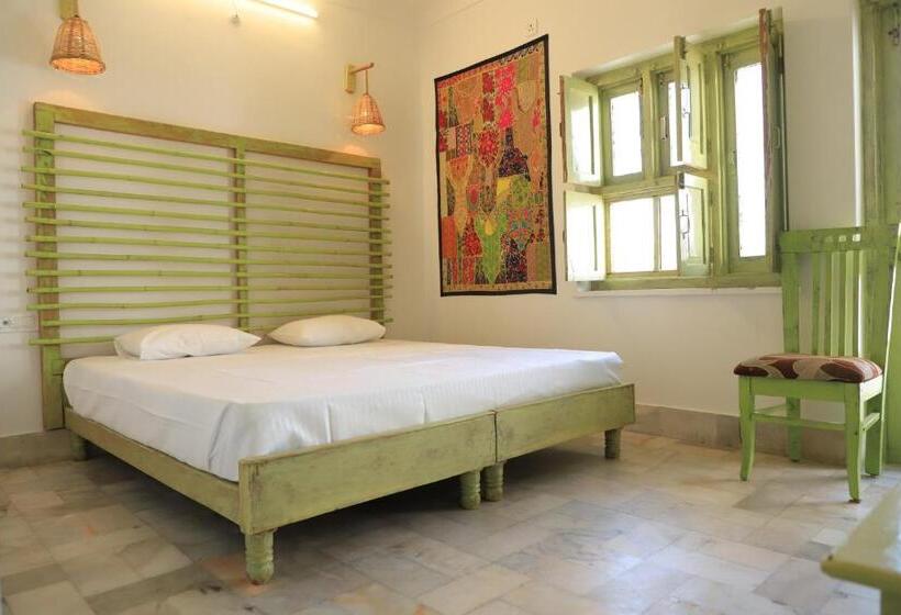 Отель The Brahma Space