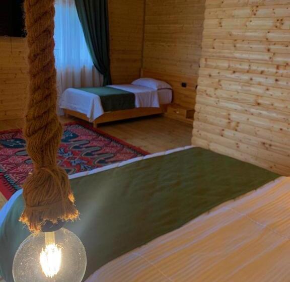 ホテル Wooden House