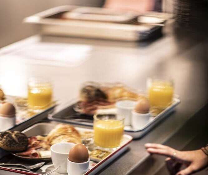 ホテル Yust Liege