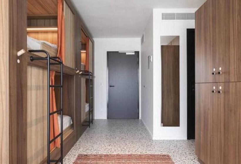 ホテル Yust Liege