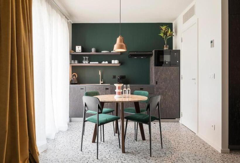 ホテル Yust Liege