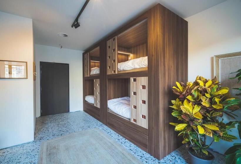 ホテル Yust Liege