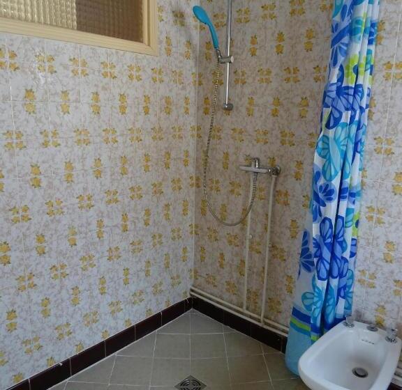 Les Hirondelles De Montsec