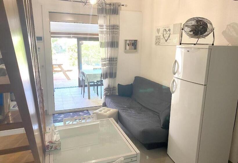 Maison De 2 Chambres Avec Jardin Clos A Leucate