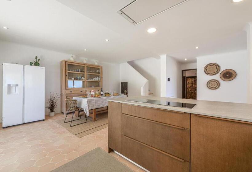 Mirador Managed By Almarina