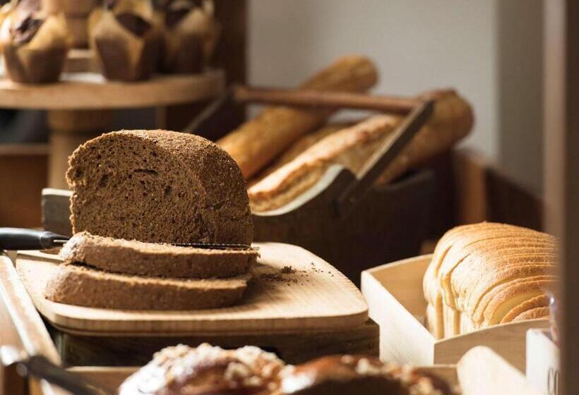 Novotel Chandigarh Tribune Chowk