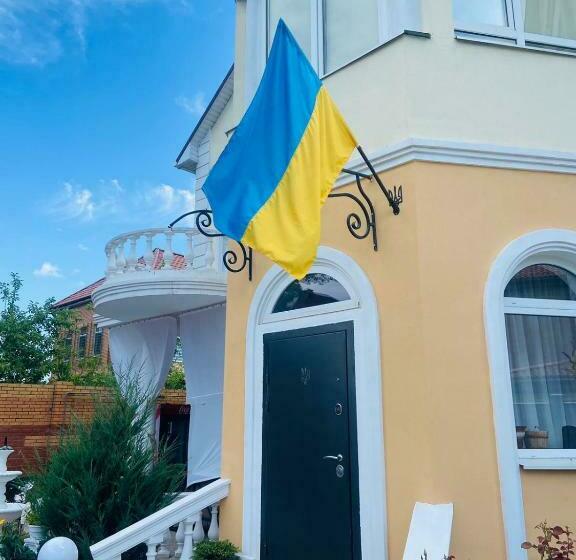 پانسیون готель лаванда на ривьере, бассейн,укрытие есть, фонтанка 1 одесса