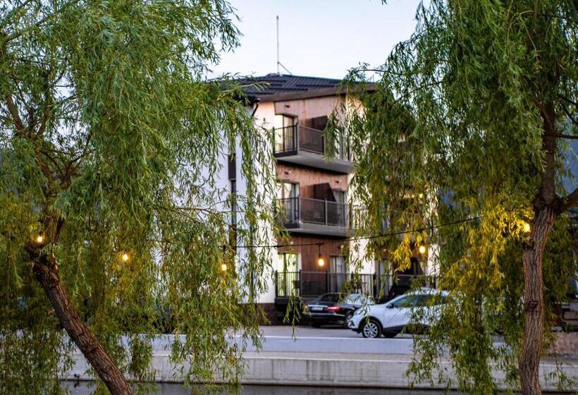 פנסיון Complex Pescăresc Gura Repezii Borșa