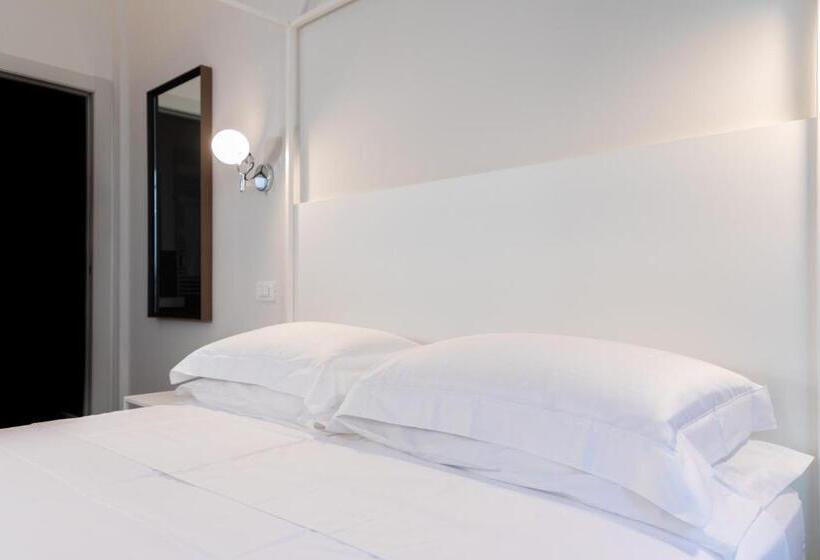 פנסיון Flaminia354 B&b