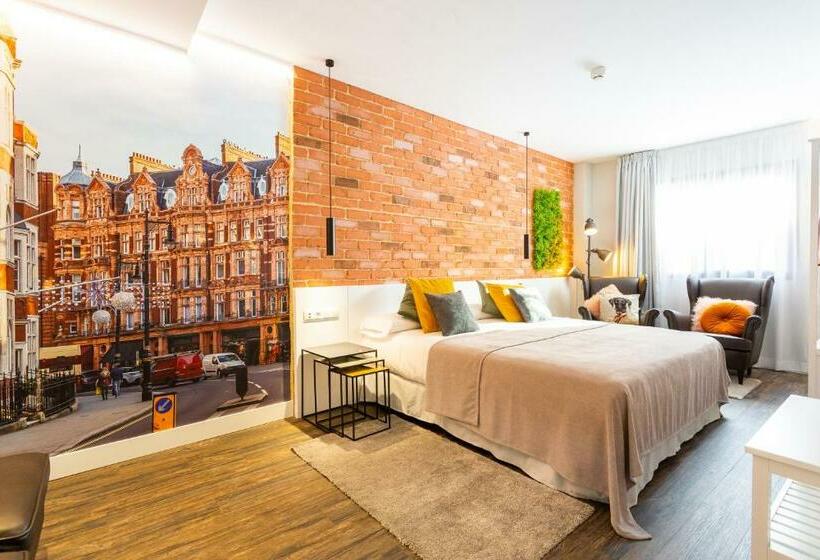 ペンション Fly Rooms Madrid Airport