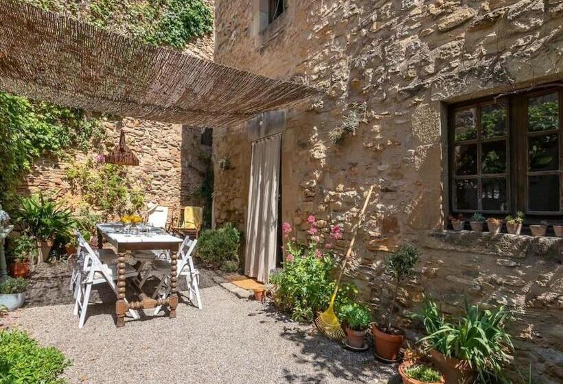 Preciosa Casa Rural En El Centro De Peratallada