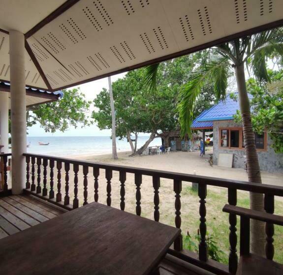 リゾートホテル O Chai Bungalows